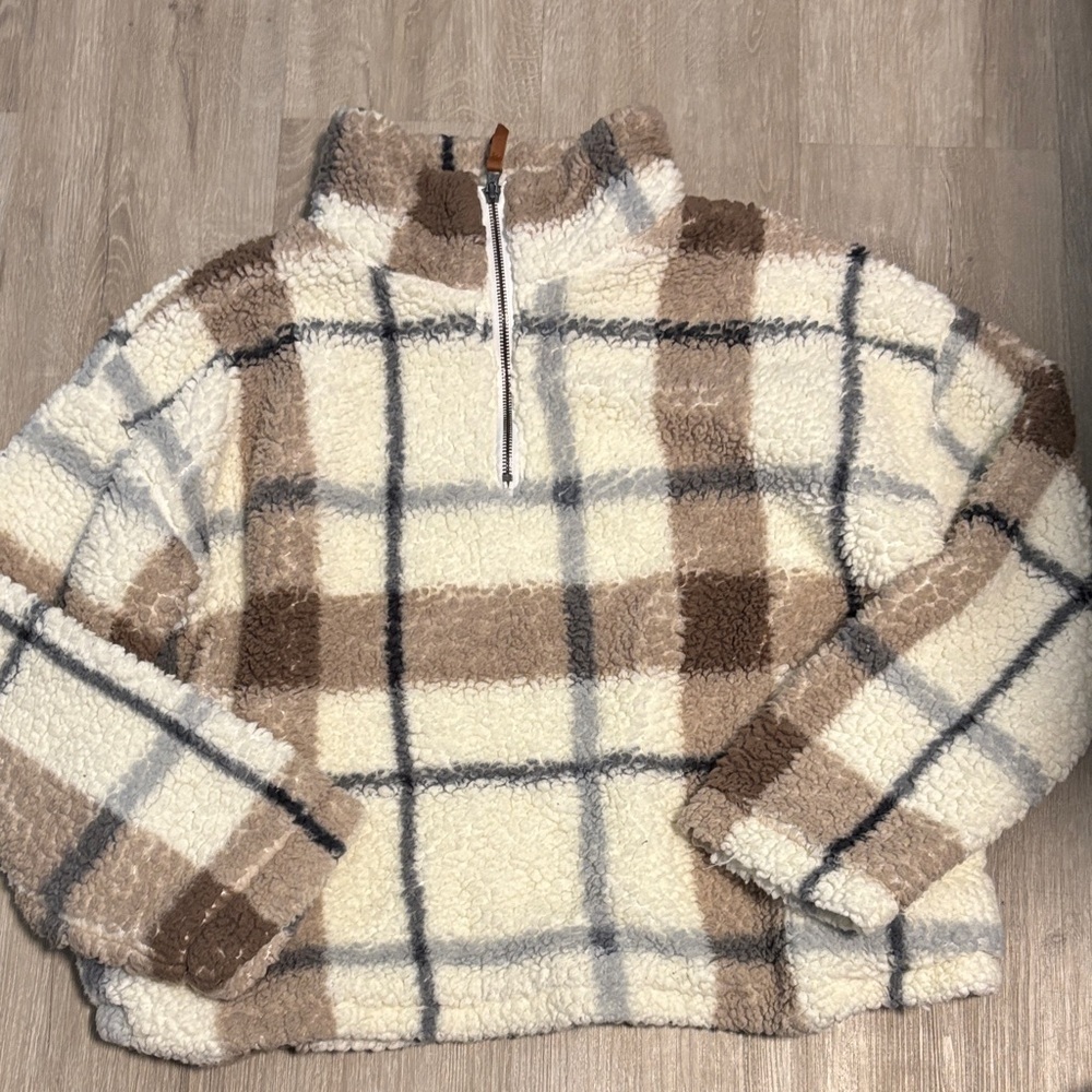 Plaid Sherpa Pullover‎